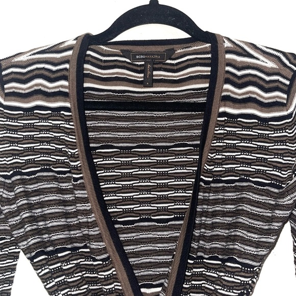 BCBGMaxAzria Black & White Striped Wrap Belted Cardigan Small Women’s - Picture 2 of 10